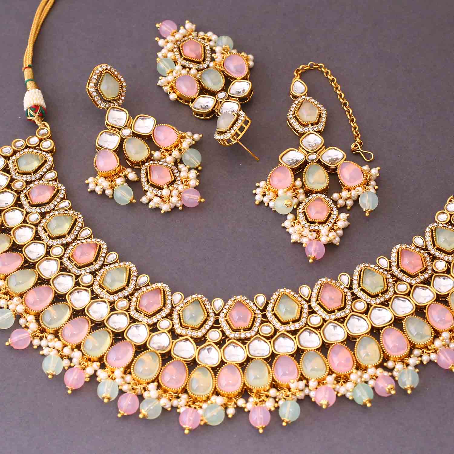 Multicolor Kaviya Kundan Jewellery Set - Image 5