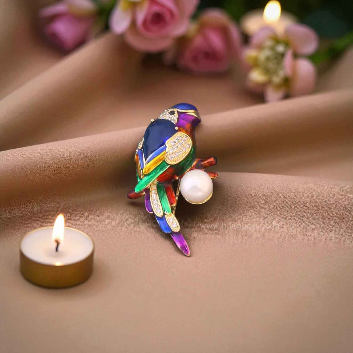 Multicolor Macaw Brooch - Image 2