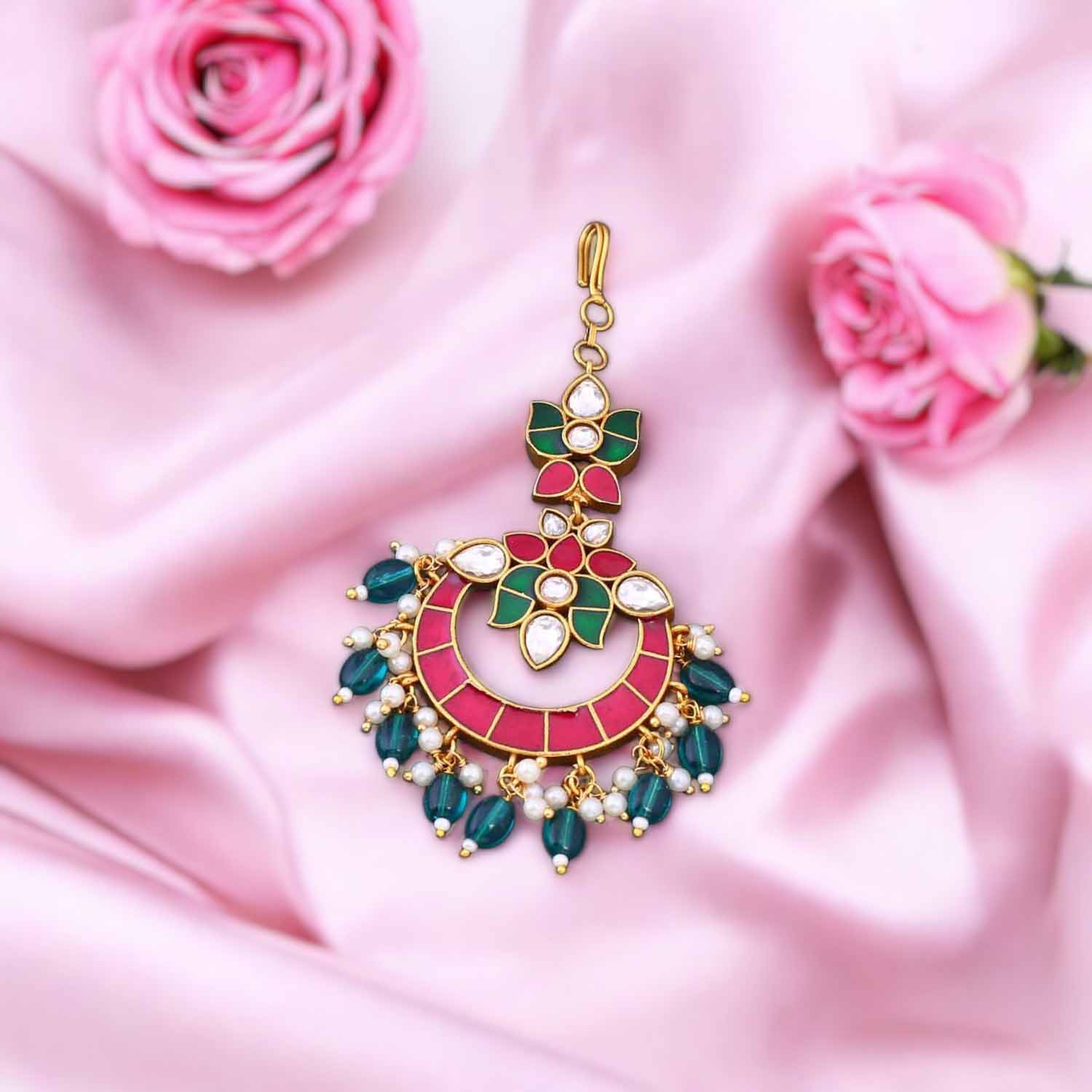 Multicolor Rastana Maang Tikka
