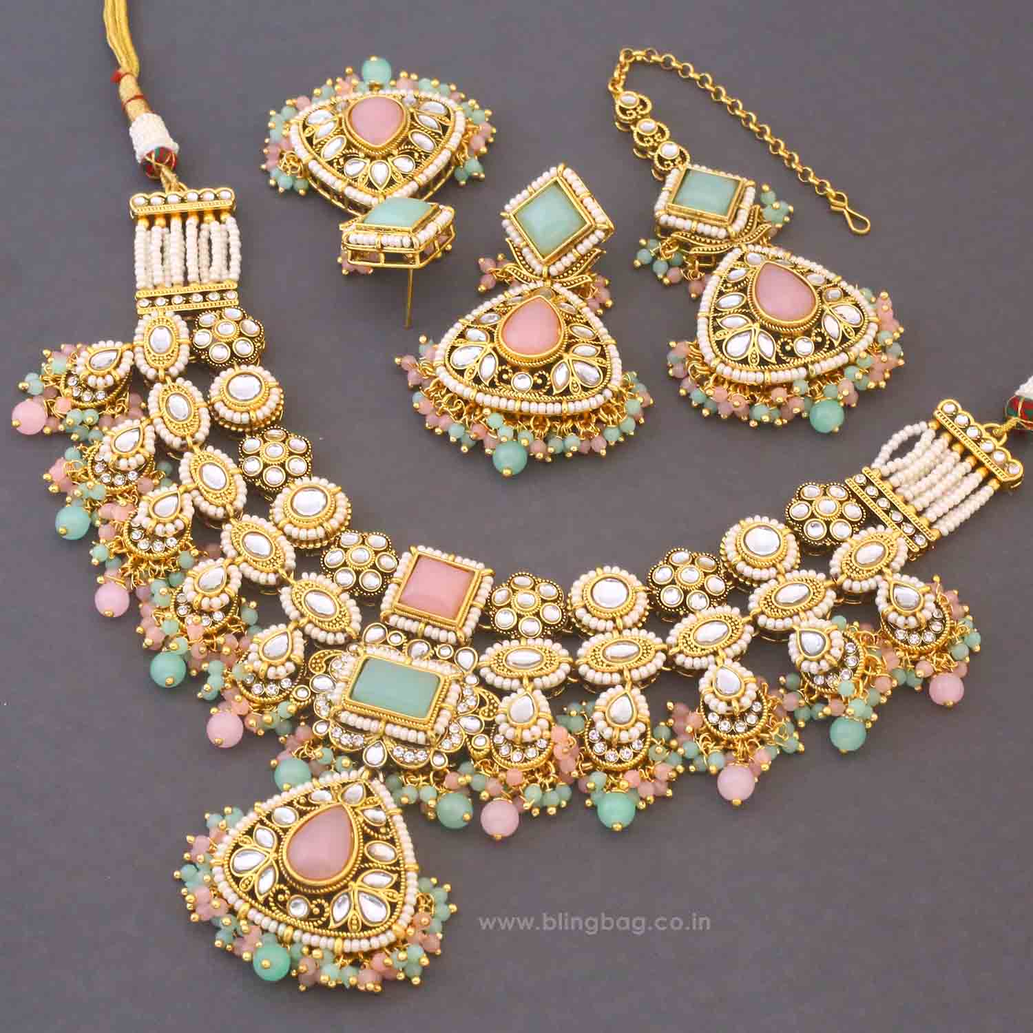 Multicolor Sarala Kundan Jewellery Set - Image 4
