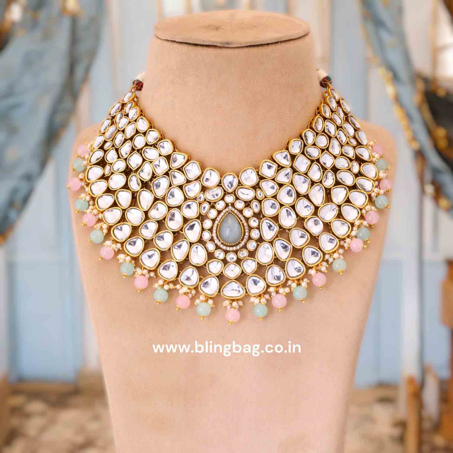 Multicolor Vandanti Kundan Jewellery Set - Image 2