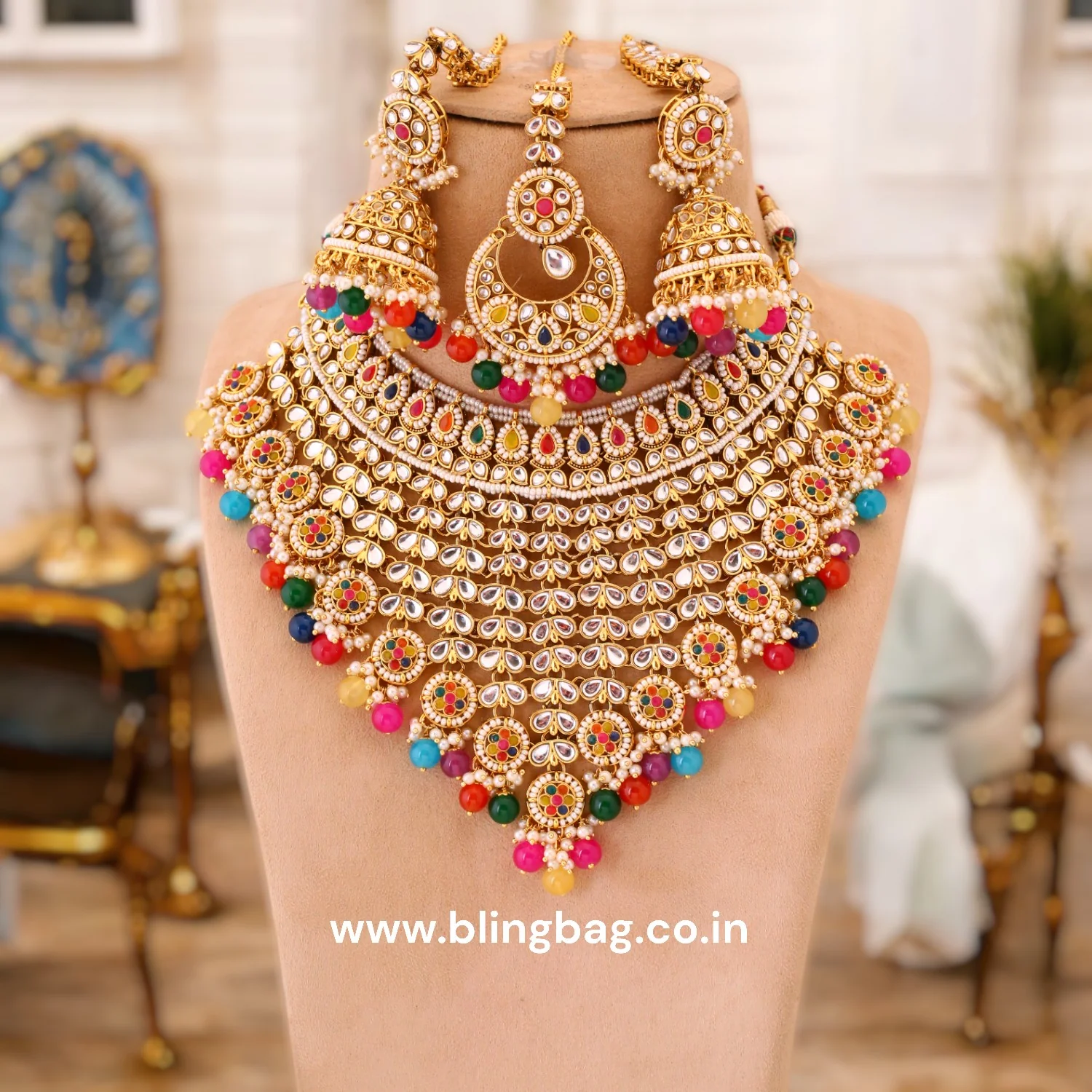 Prismatic Aarya Kundan Jewellery Set - Image 2