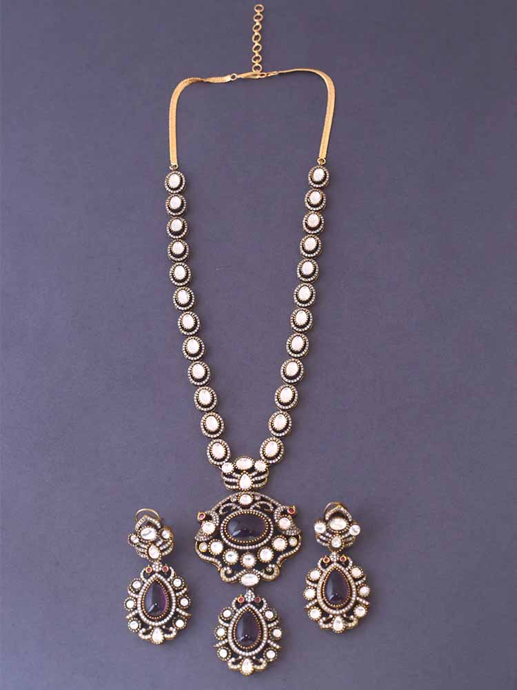 Purple Yasmin Jewellery Set - Image 3