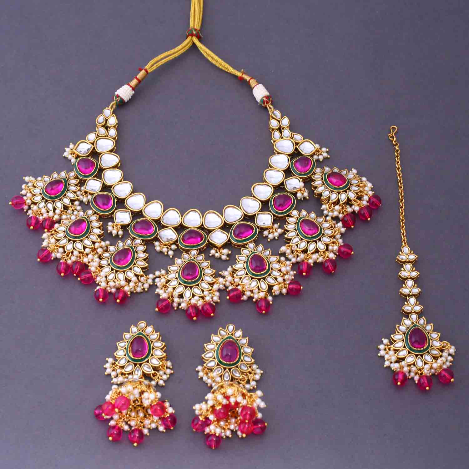 Rani Maanvita Kundan Jewellery Set - Image 4