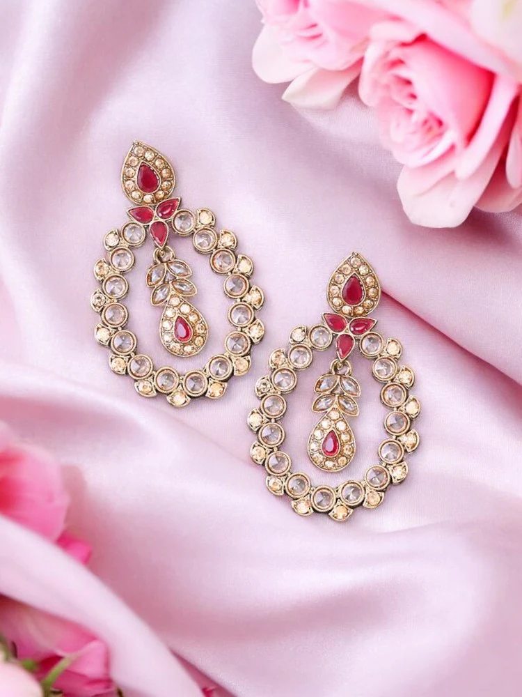 Rani Saanvikaa Danglers