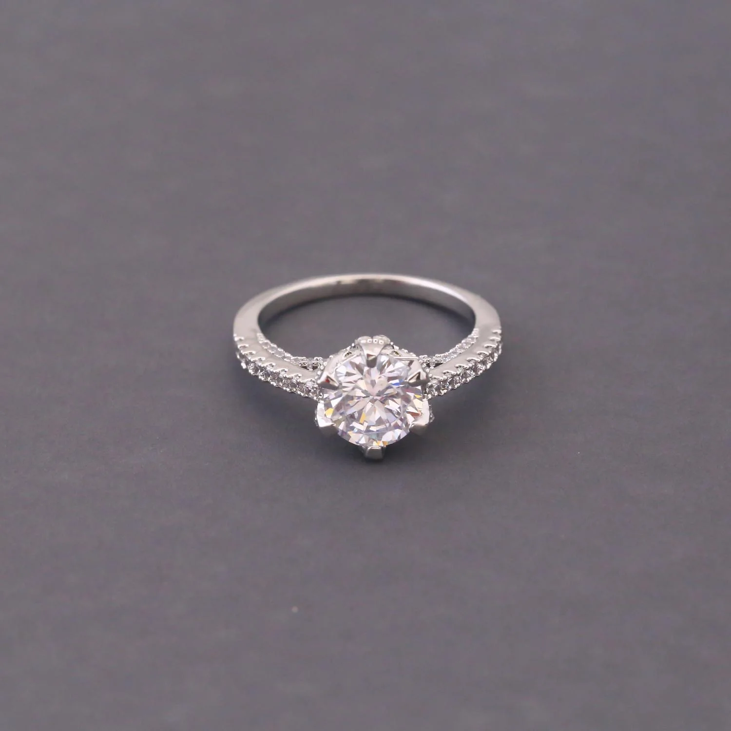 Silver Rubeen Zirconia Ring - Image 2