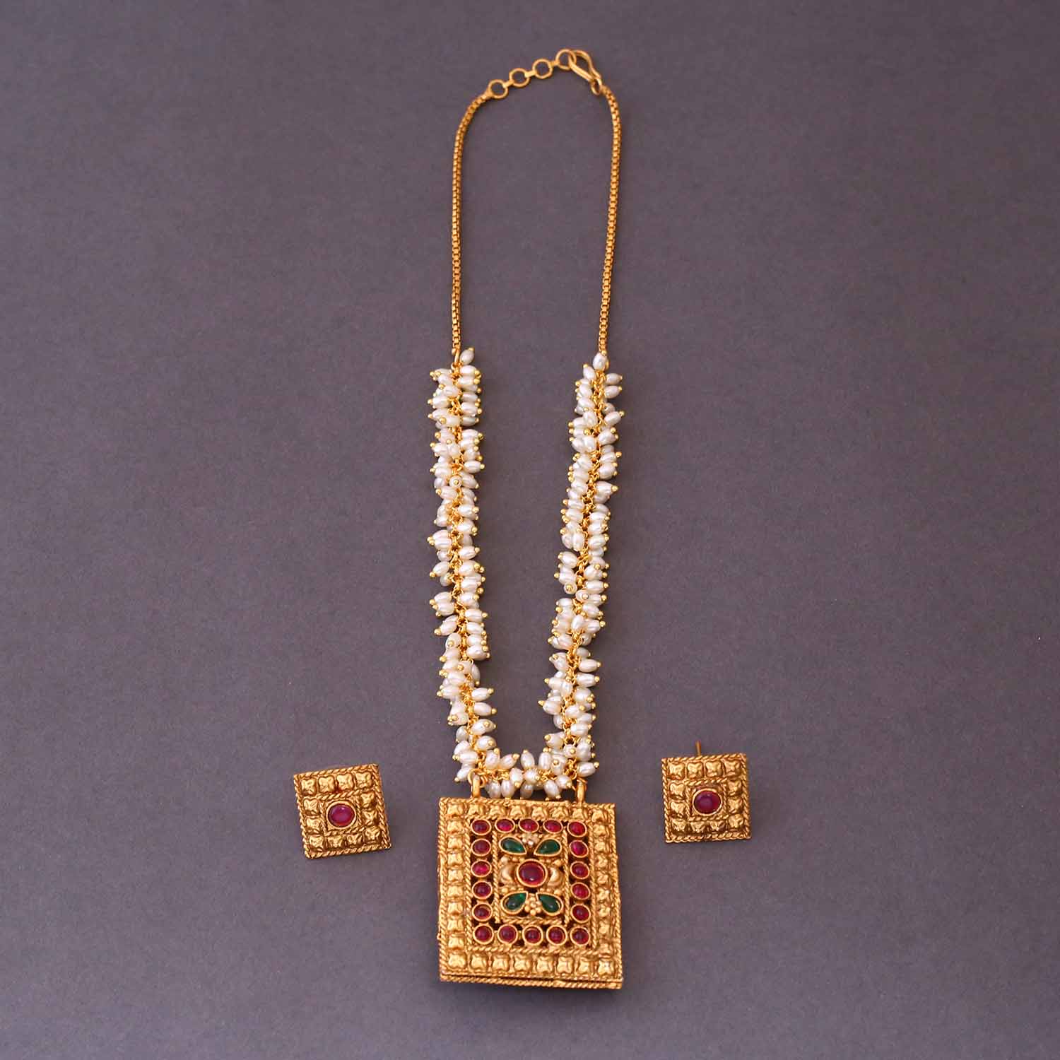 Sarsawati Reversible Temple Jewellery Set- New Arrival - Image 3