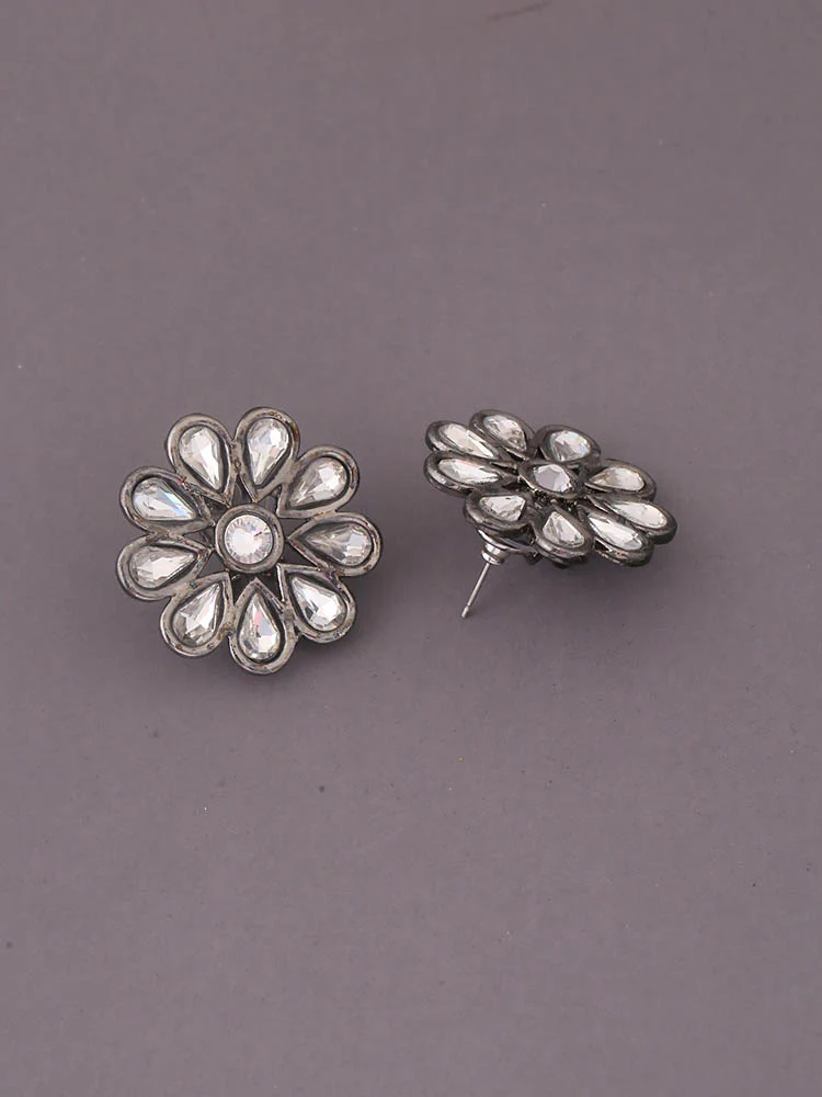 Silver Advita Studs - EOSS - Image 3