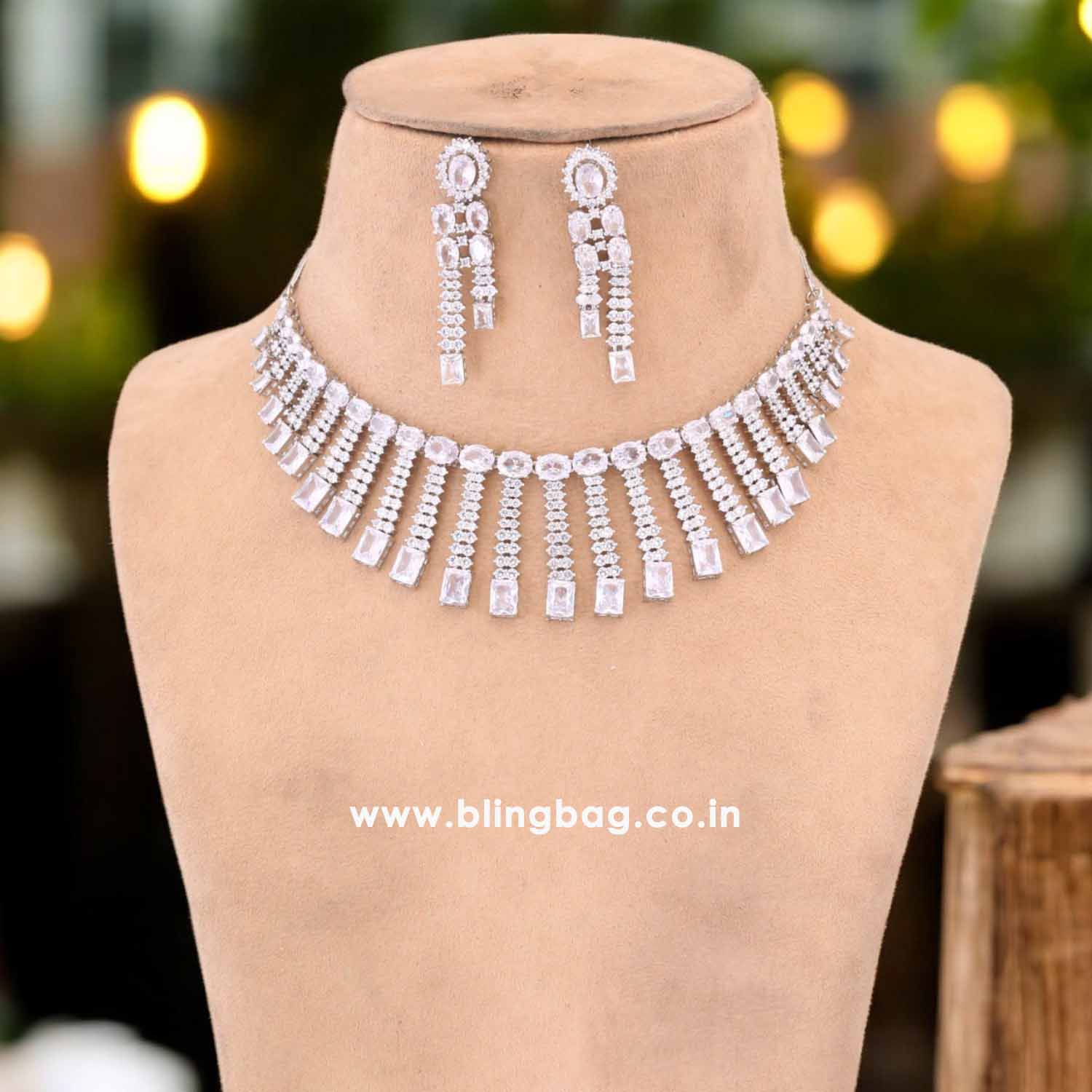 Silver Aryana Zirconia Jewellery Set - Image 3