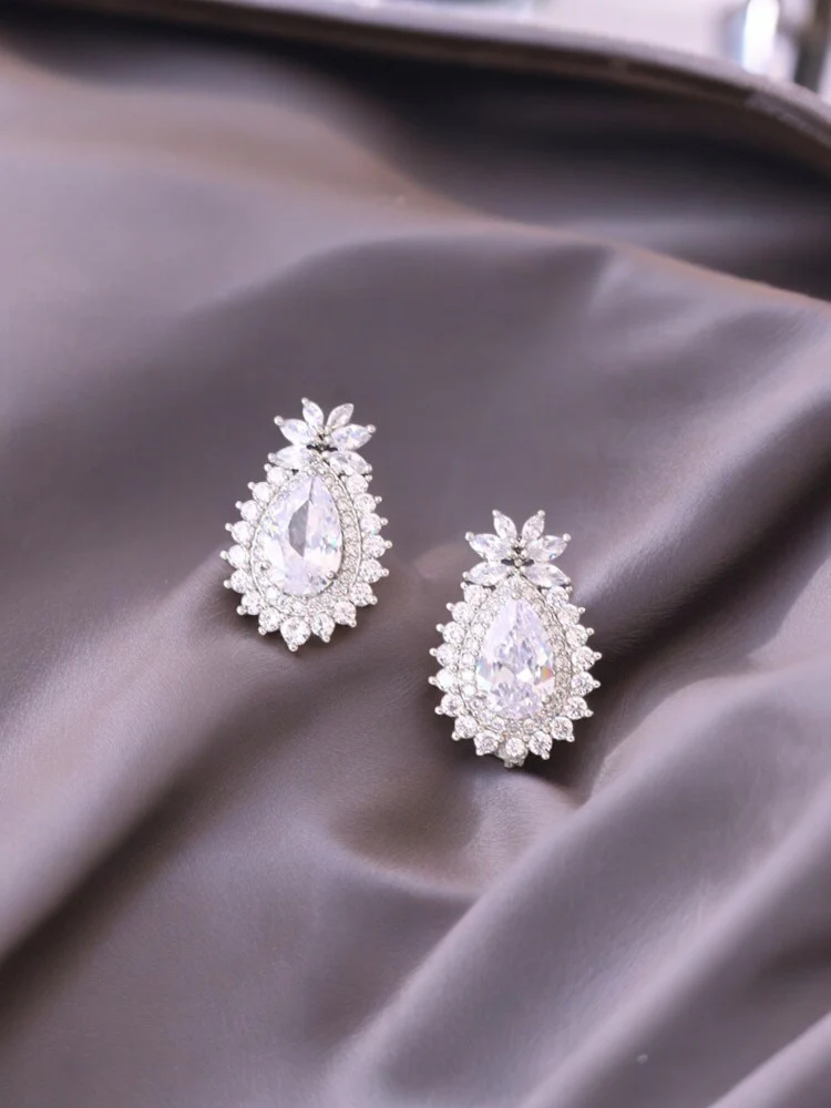Silver Revel Zirconia Studs