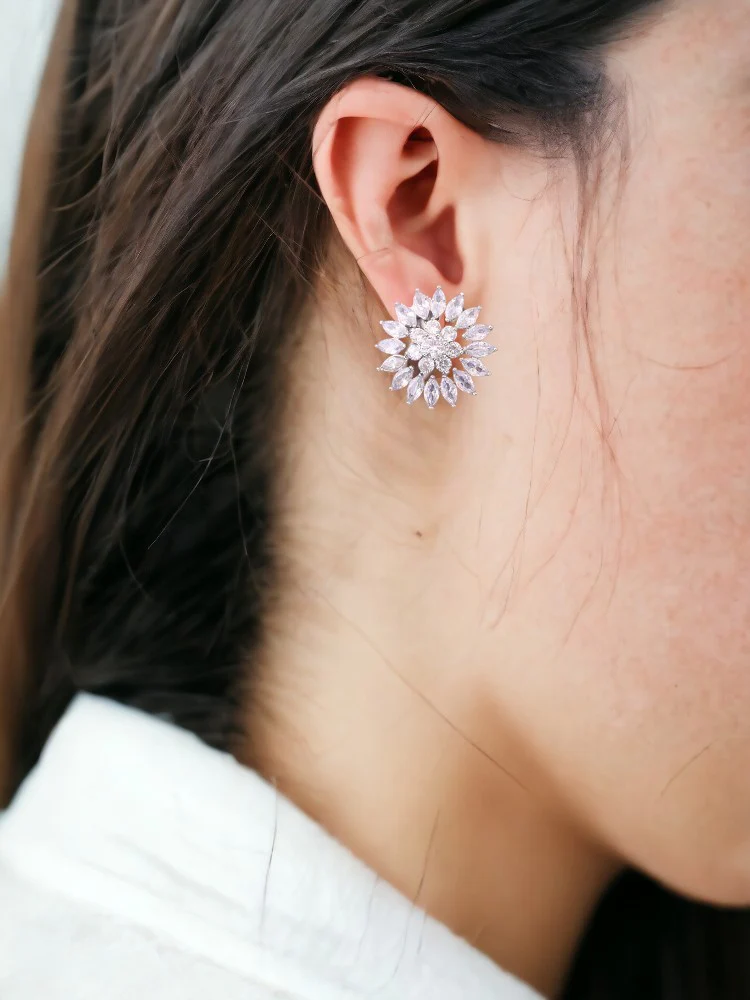 Silver Rigmor Zirconia Studs - Image 2