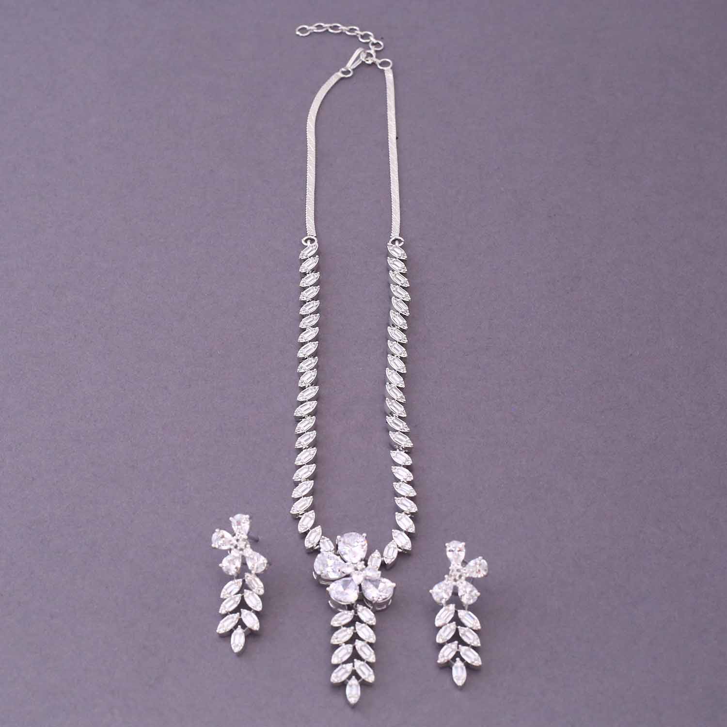 Silver Ulziya Zirconia Jewellery Set - Image 3