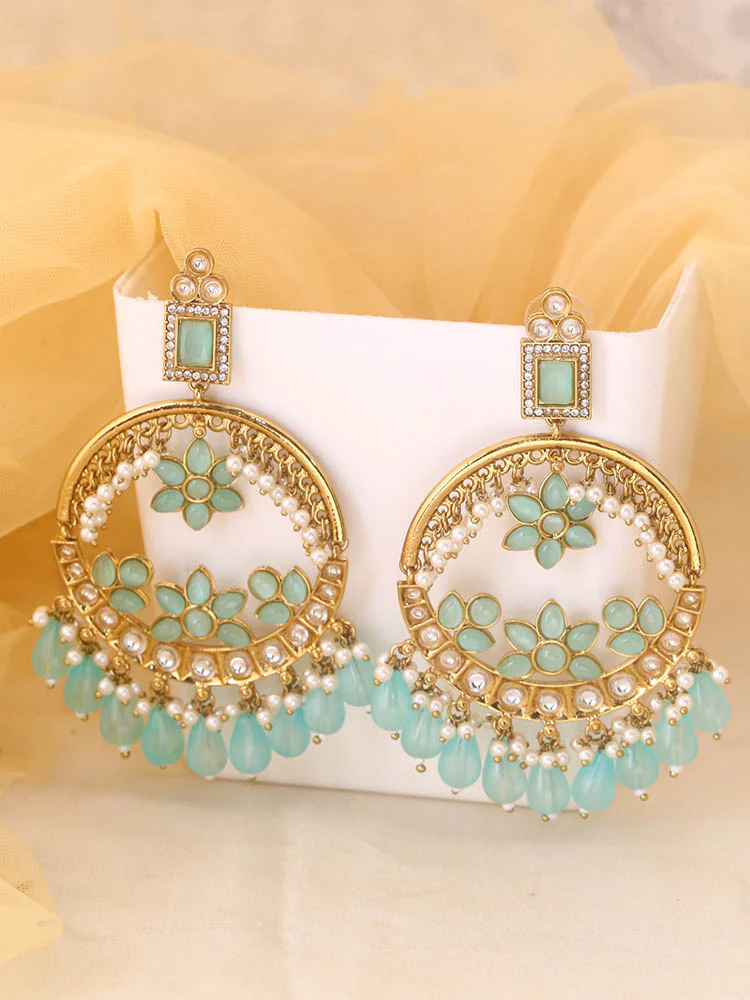 Turquoise Pariniti Chandbalis